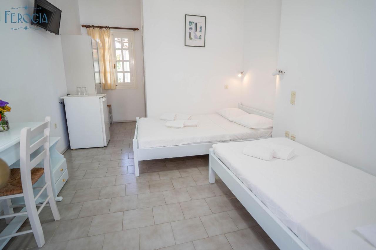 Ferogia Hotel Skyros Exterior photo