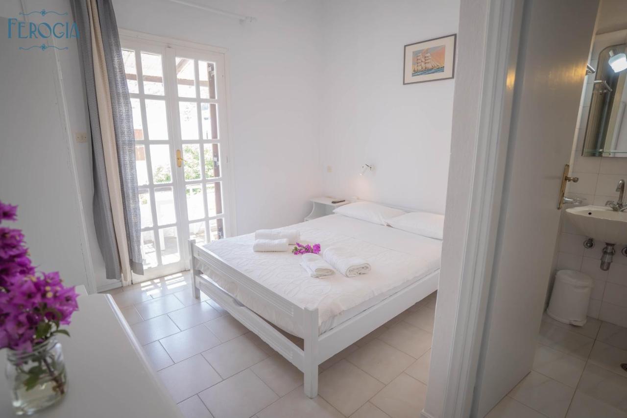 Ferogia Hotel Skyros Exterior photo