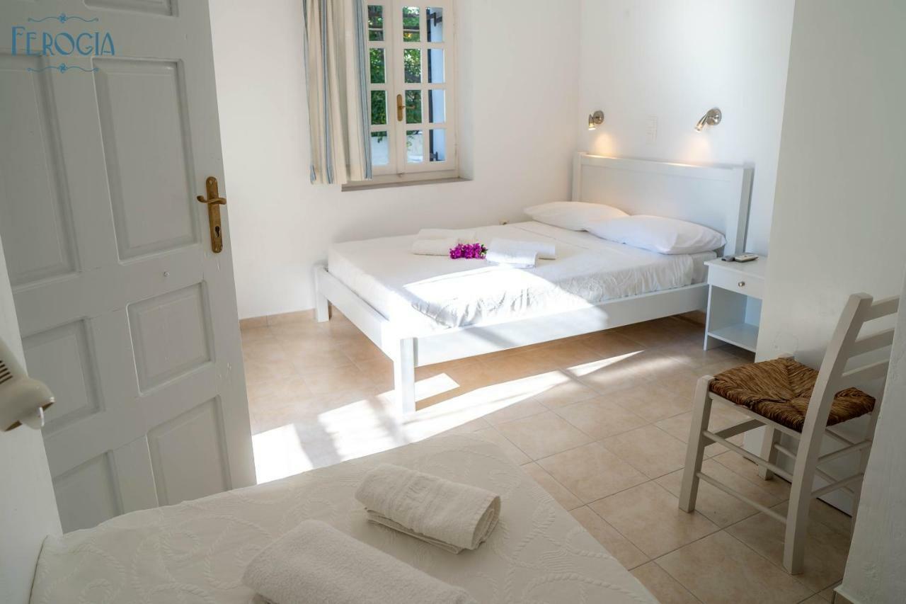 Ferogia Hotel Skyros Exterior photo