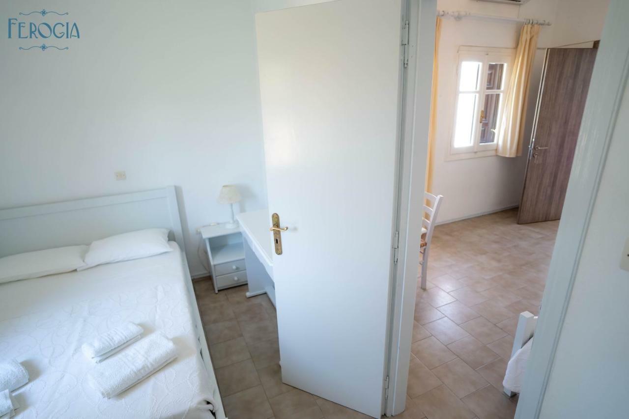Ferogia Hotel Skyros Exterior photo