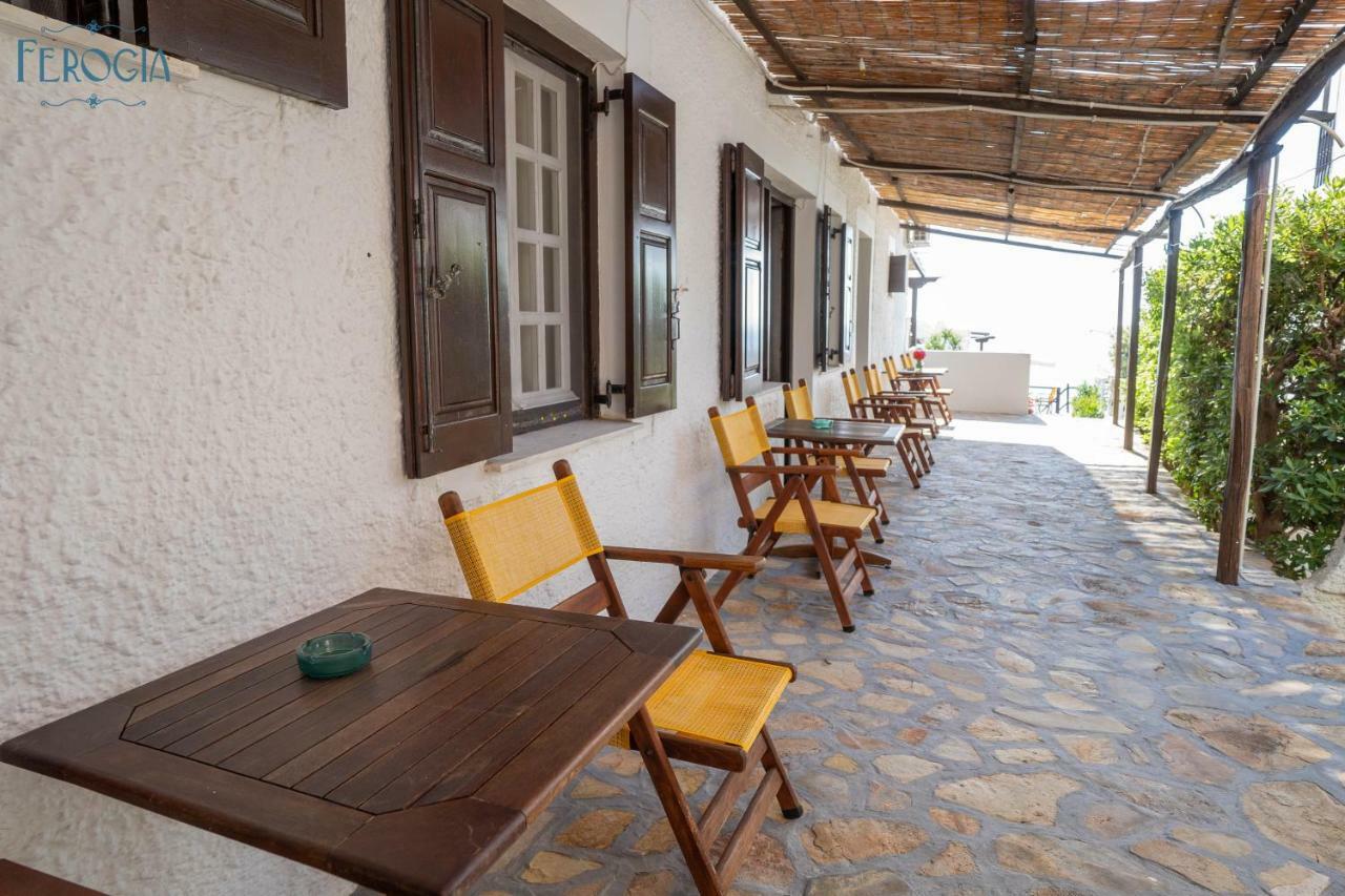 Ferogia Hotel Skyros Exterior photo